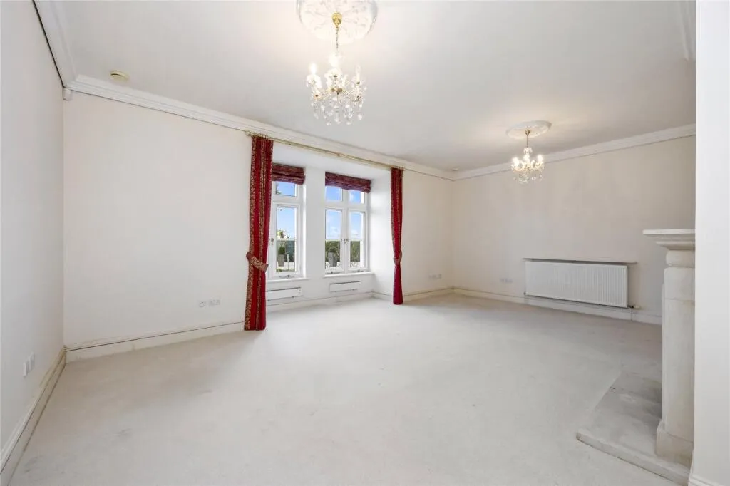 2 bed Apartment