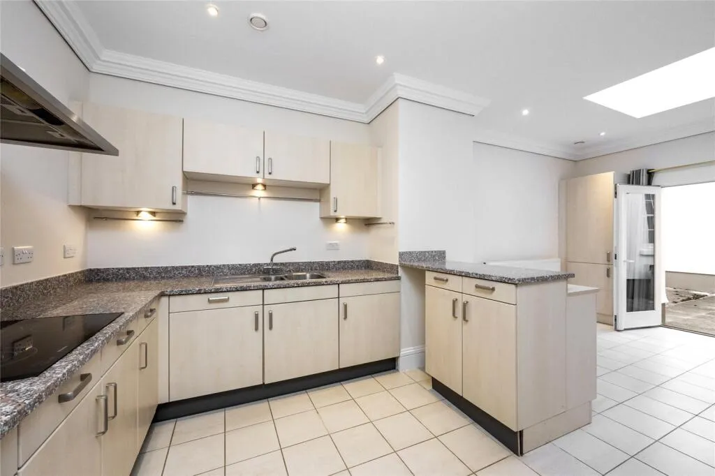 2 bed Apartment