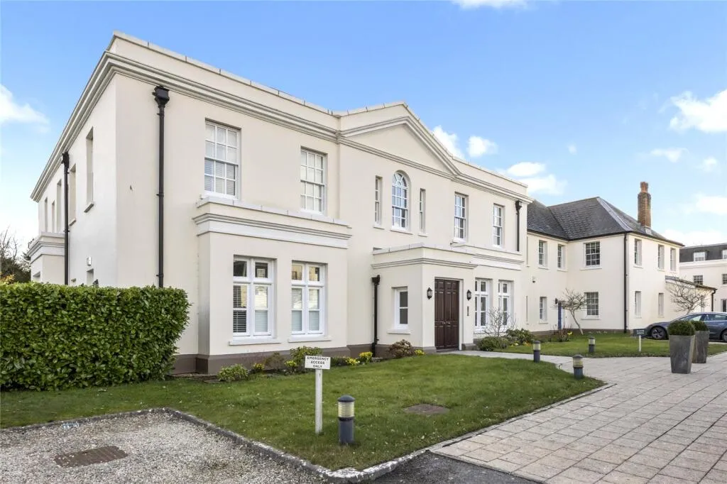 2 bed Apartment