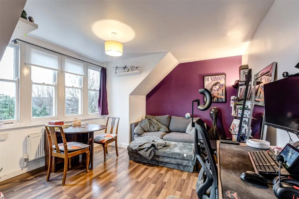1 bed Apartment