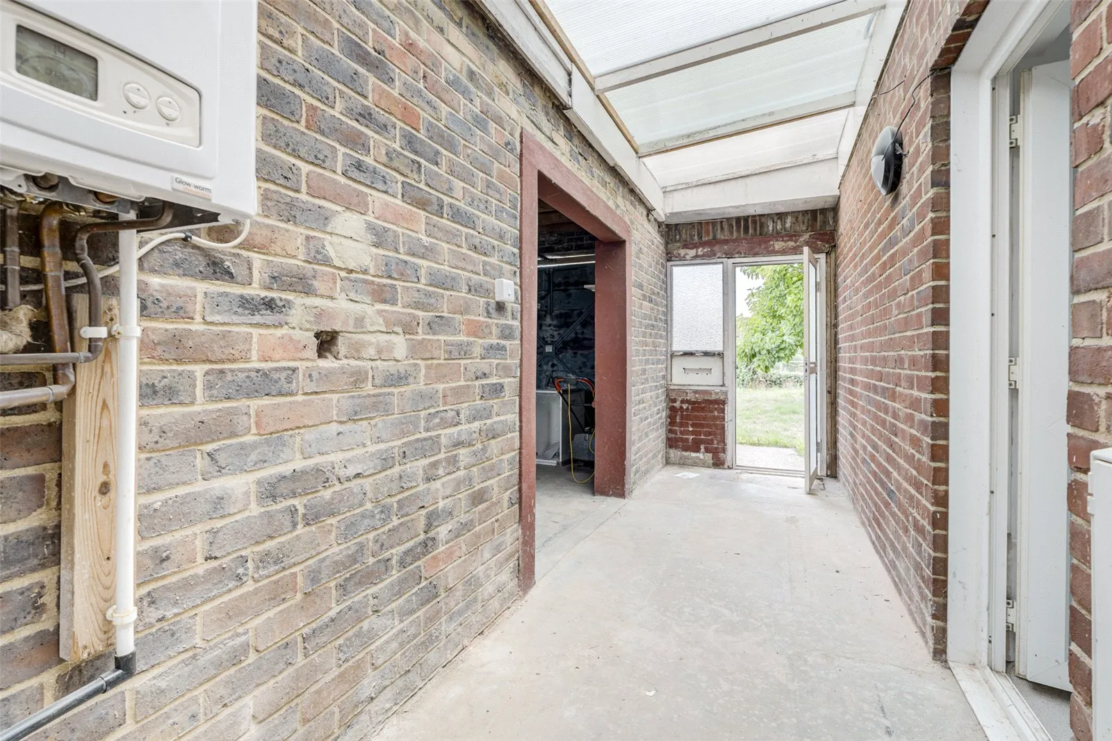 2 bed Detached Bungalow