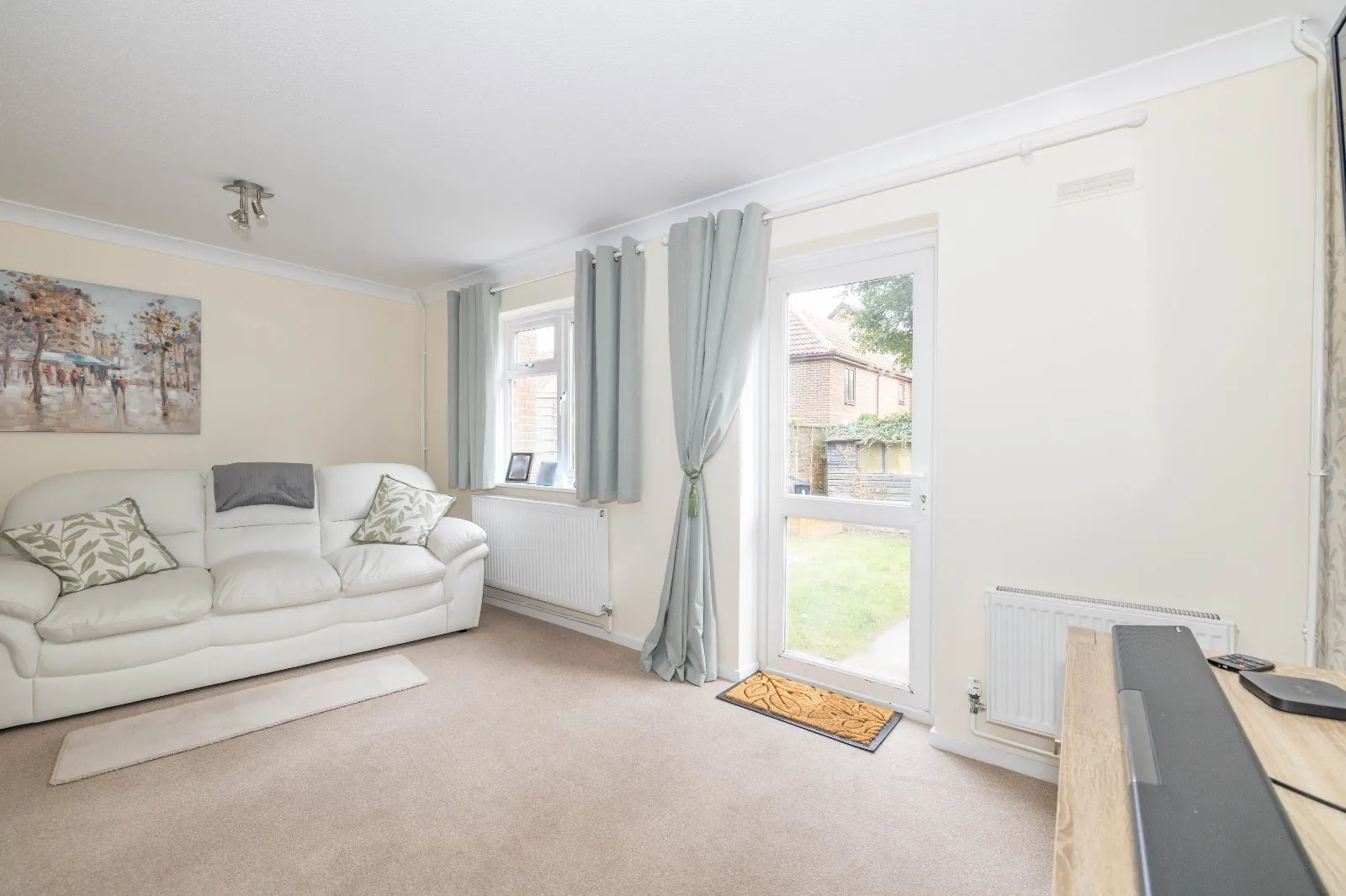 2 bed House