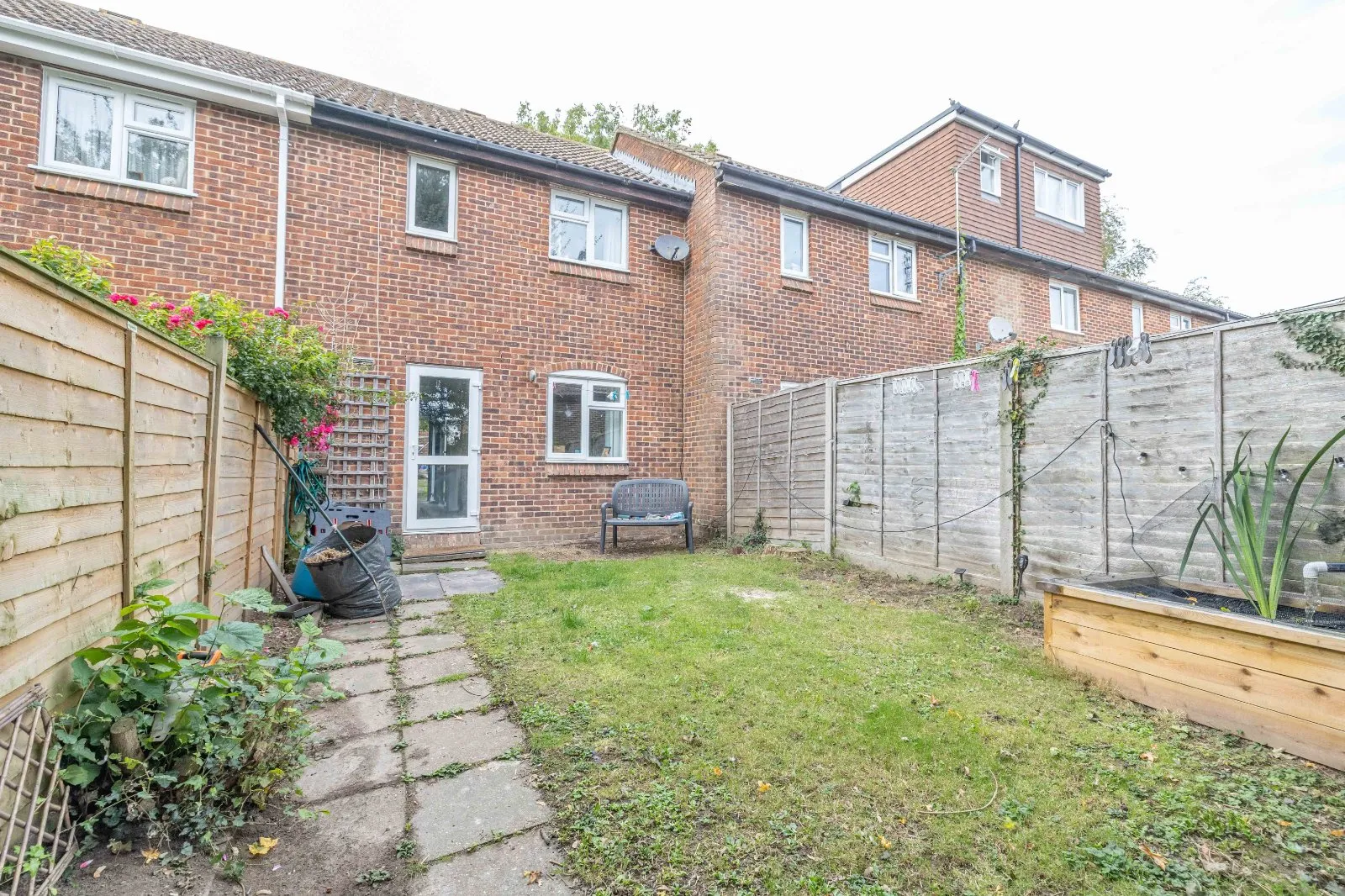 2 bed House