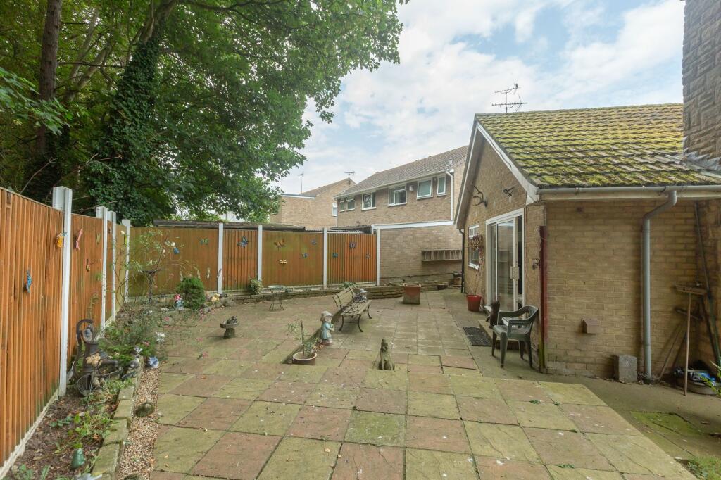 3 bed Detached Bungalow
