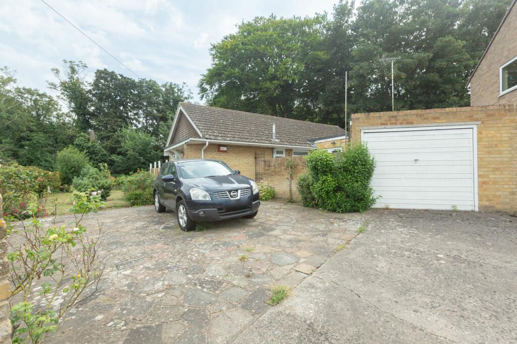 3 bed Detached Bungalow