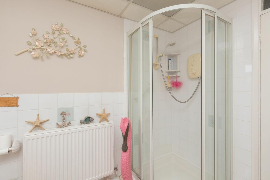 3 bed Detached Bungalow