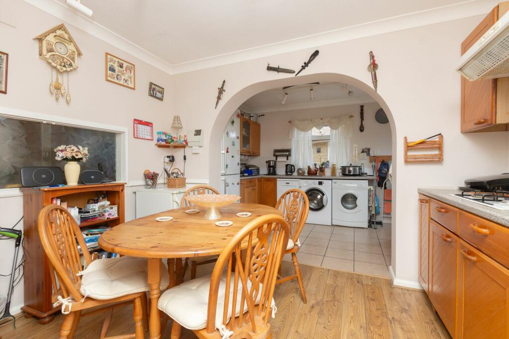 3 bed Detached Bungalow
