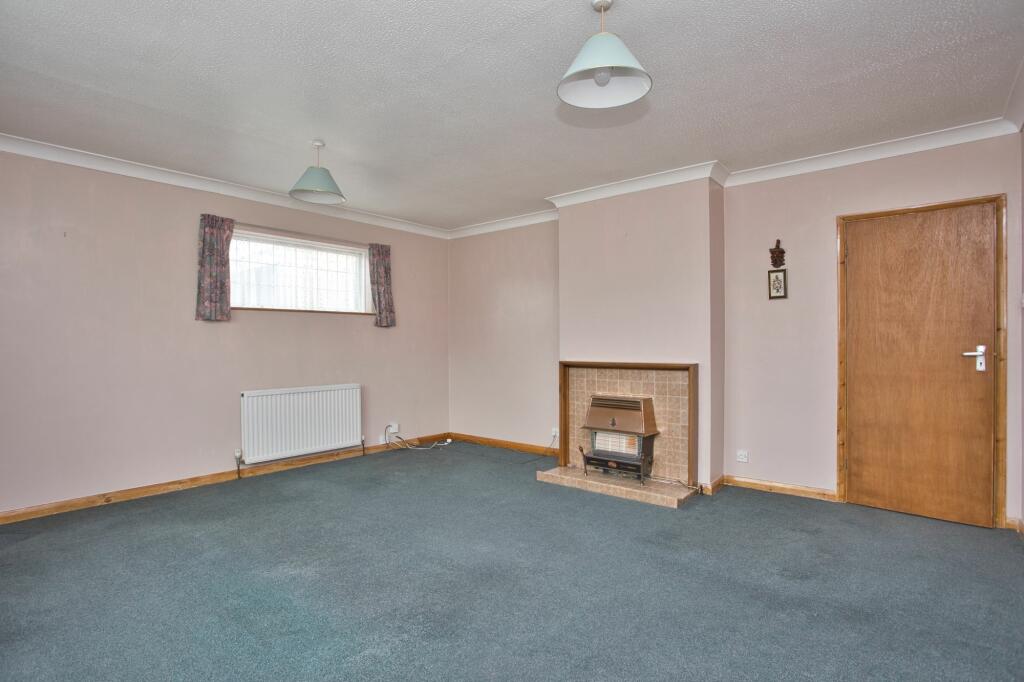 3 bed Detached Bungalow