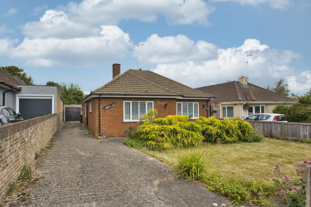 3 bed Detached Bungalow