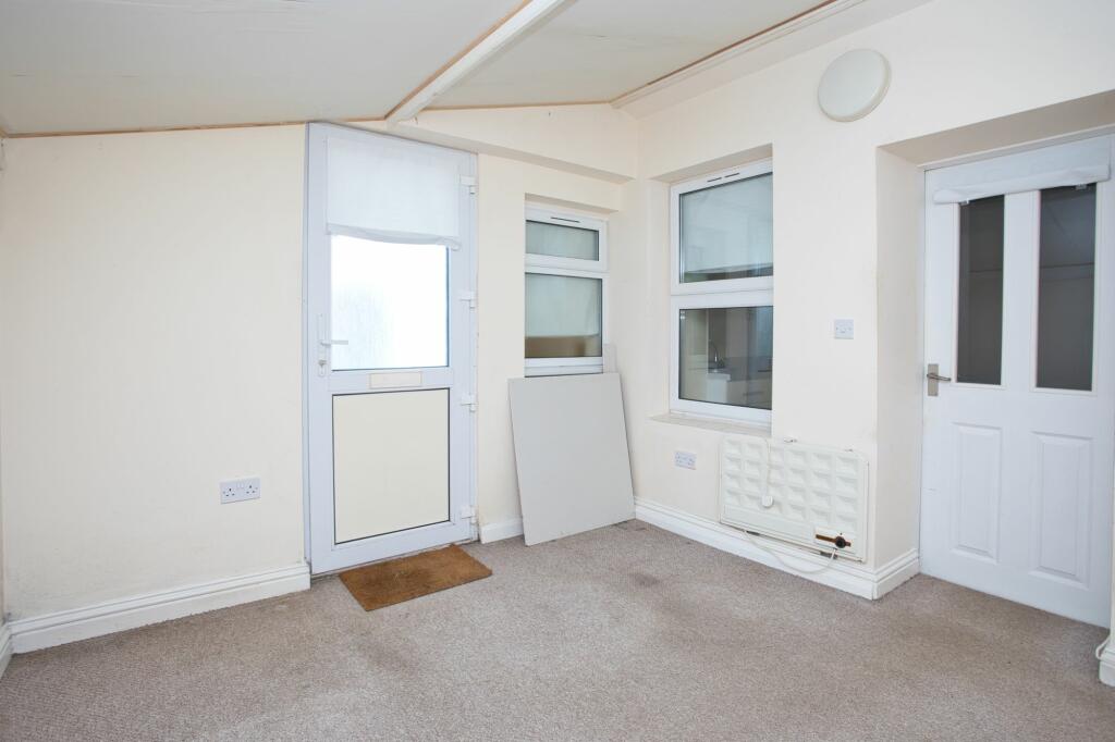 1 bed Apartment