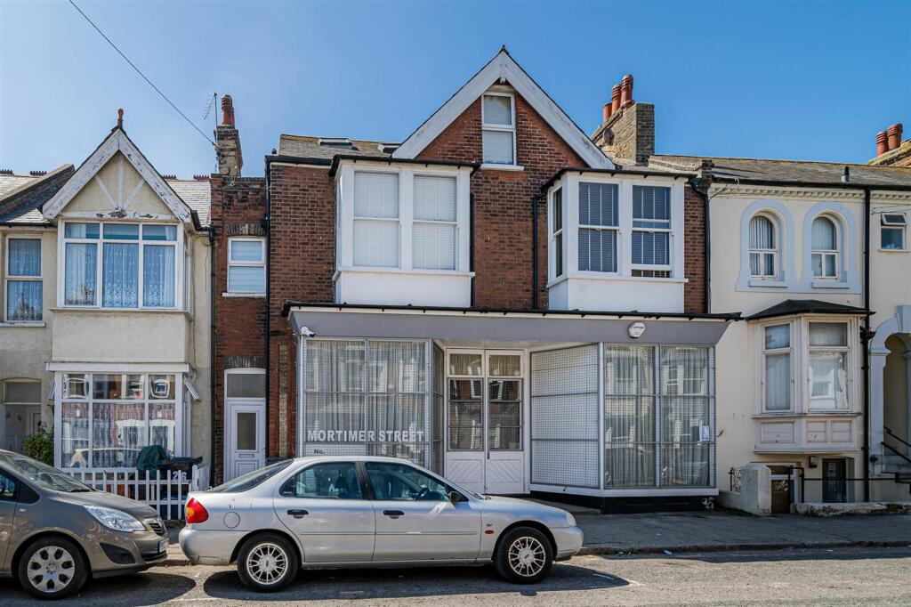2 bed Apartment