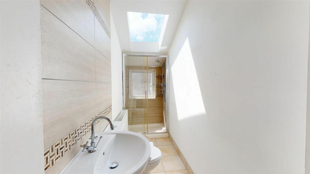 2 bed Apartment