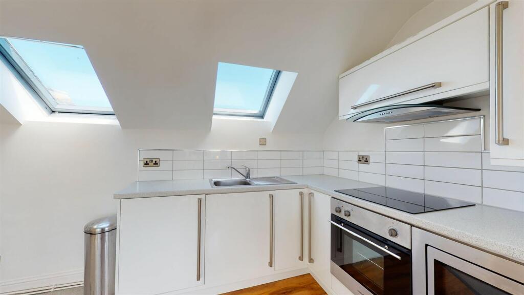 2 bed Apartment