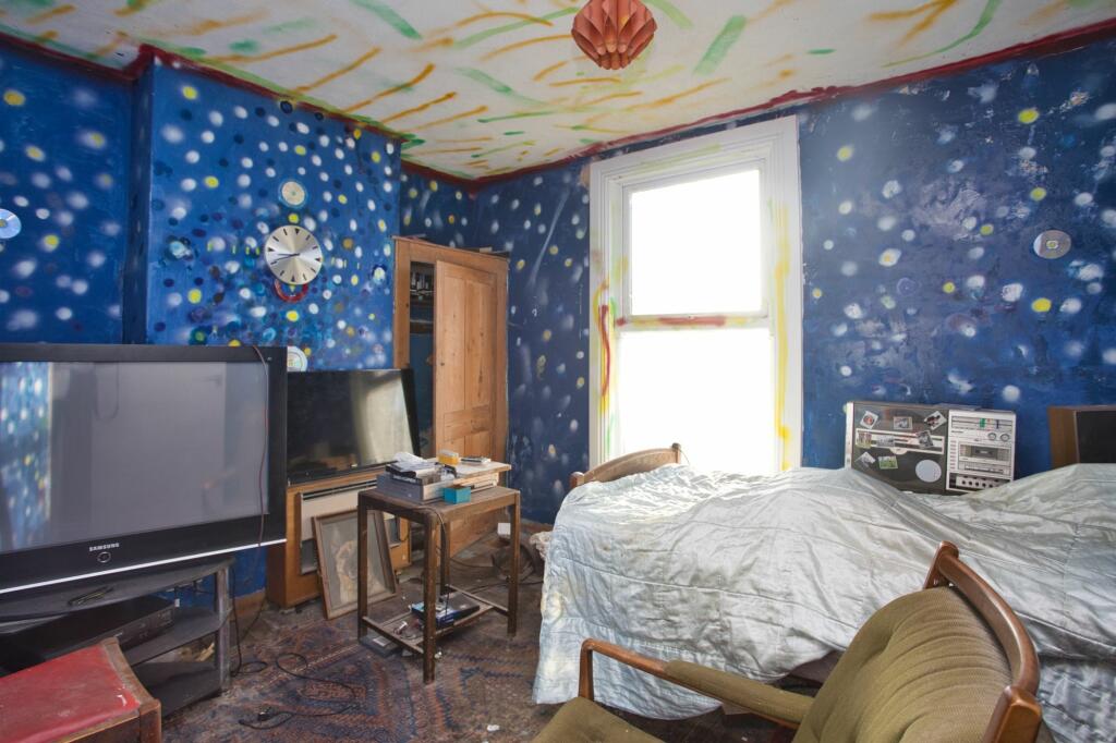 2 bed Terraced