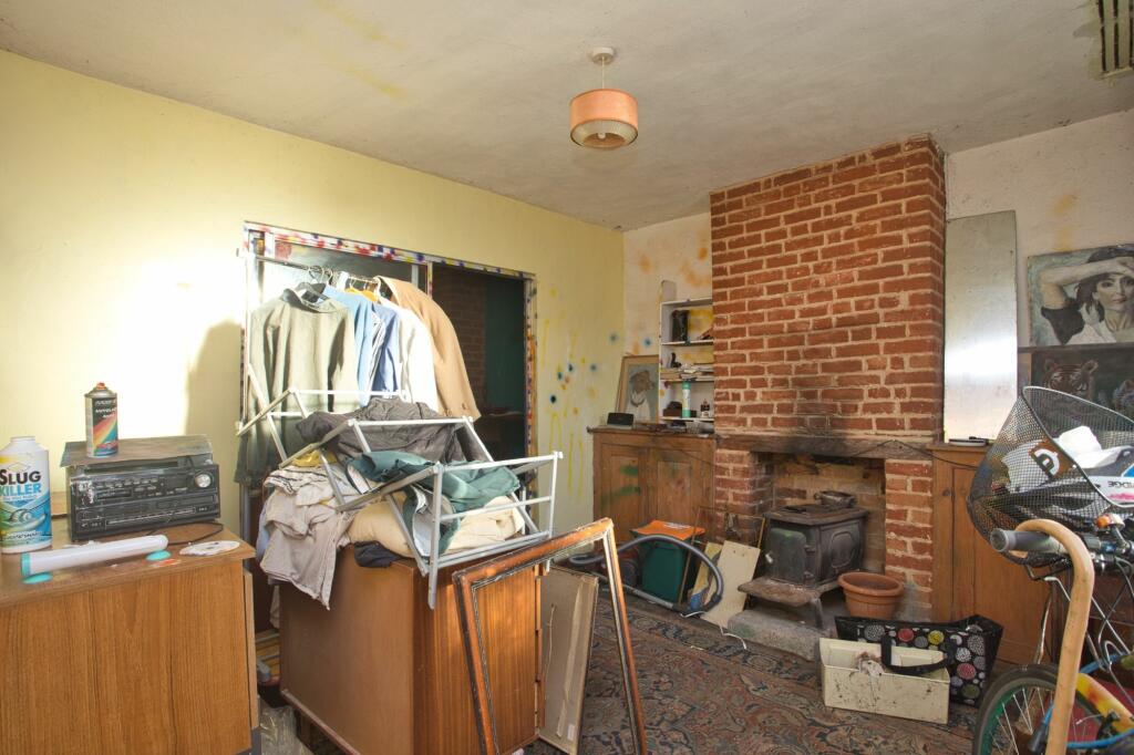 2 bed Terraced
