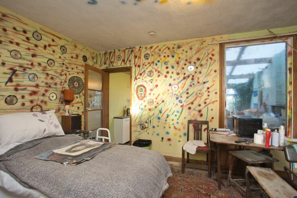 2 bed Terraced