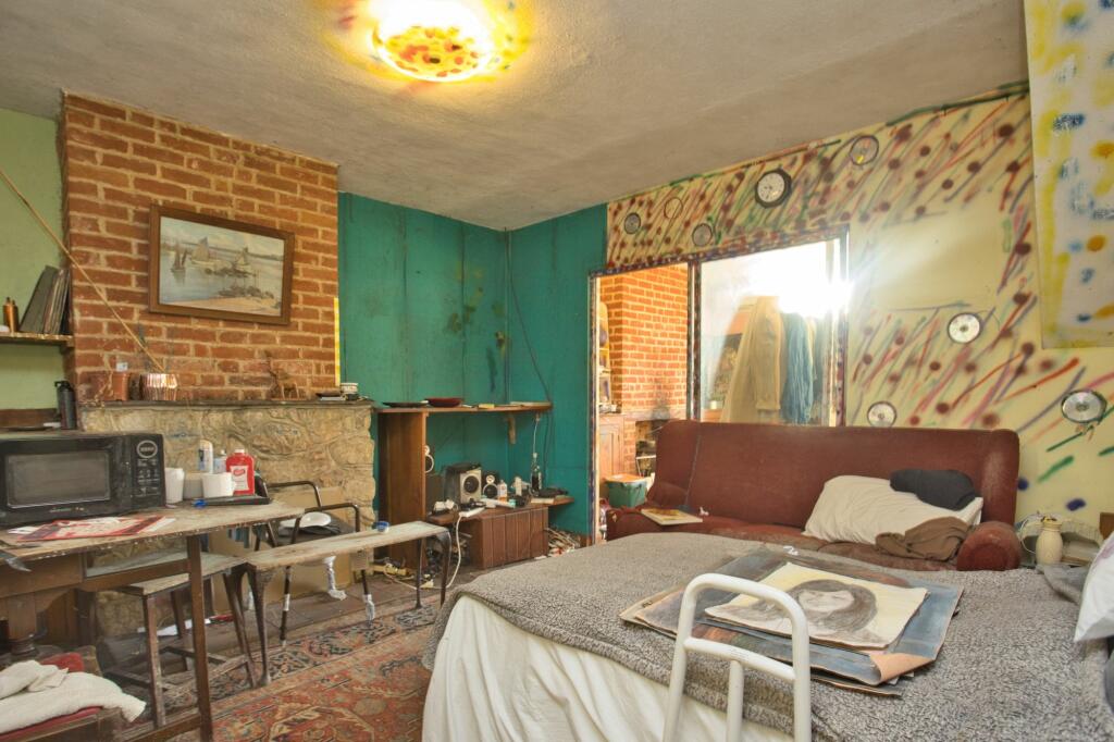 2 bed Terraced