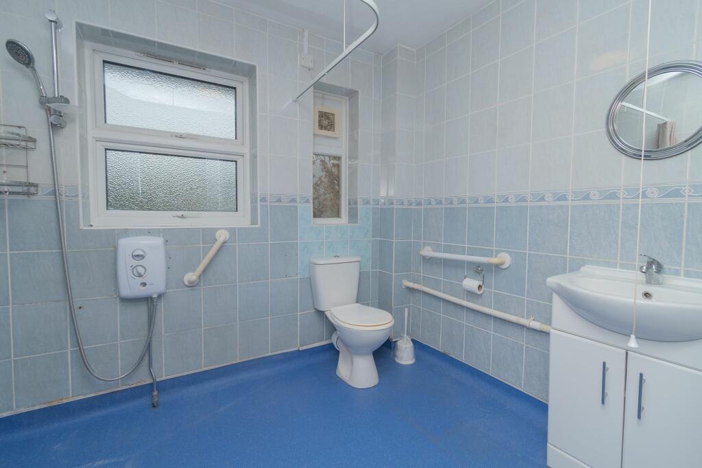 3 bed Semi-Detached
