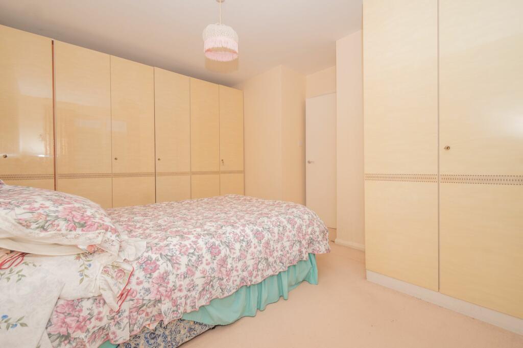 2 bed Terraced