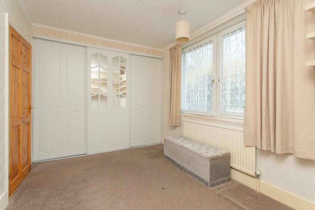 2 bed Semi-Detached