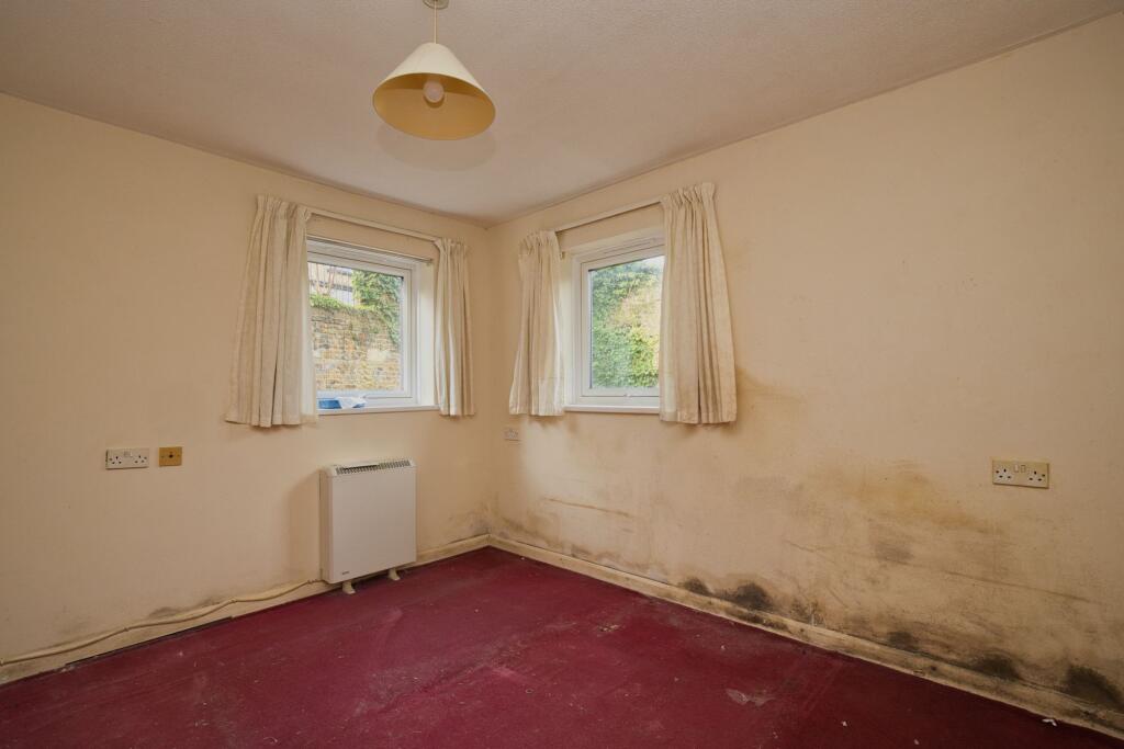 1 bed Block of Apartments