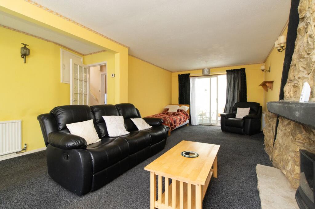 3 bed Detached