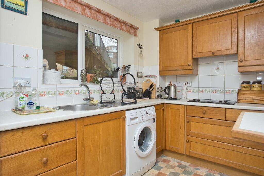 2 bed Apartment