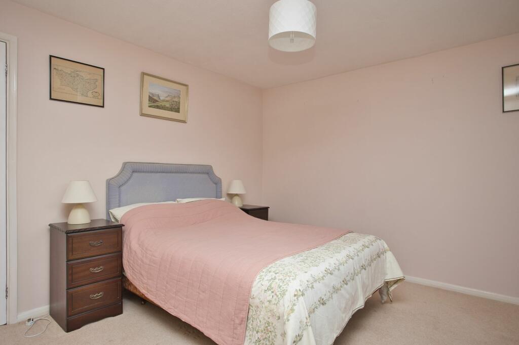2 bed Apartment