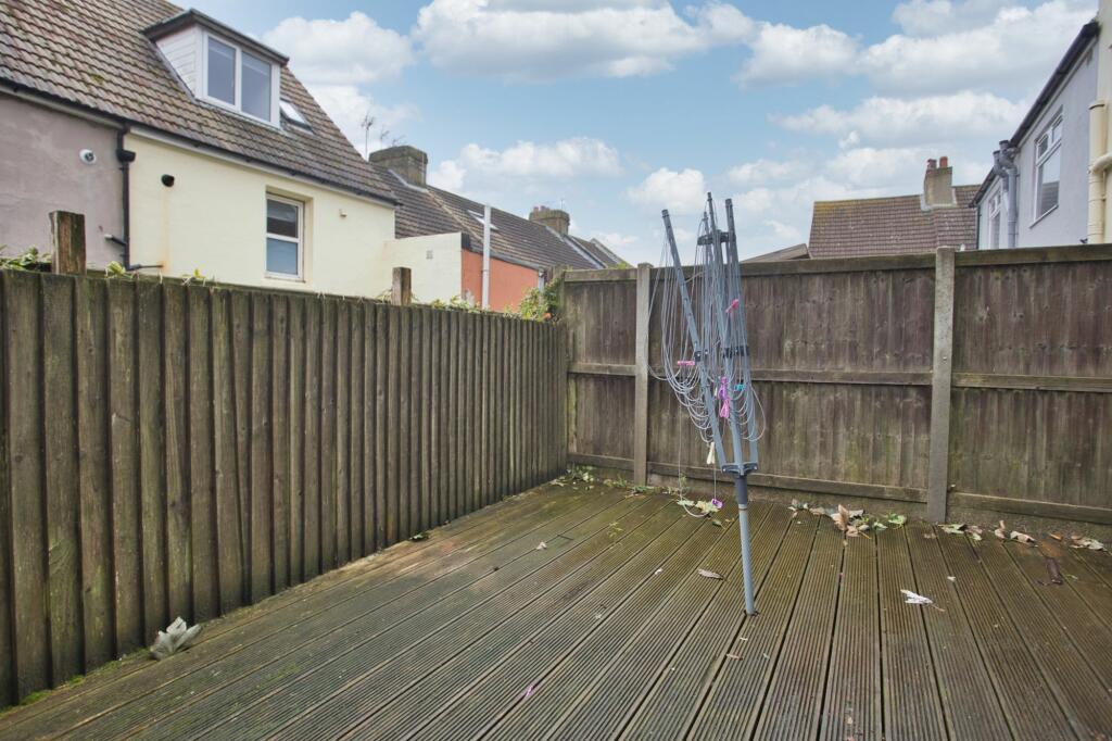 2 bed Terraced