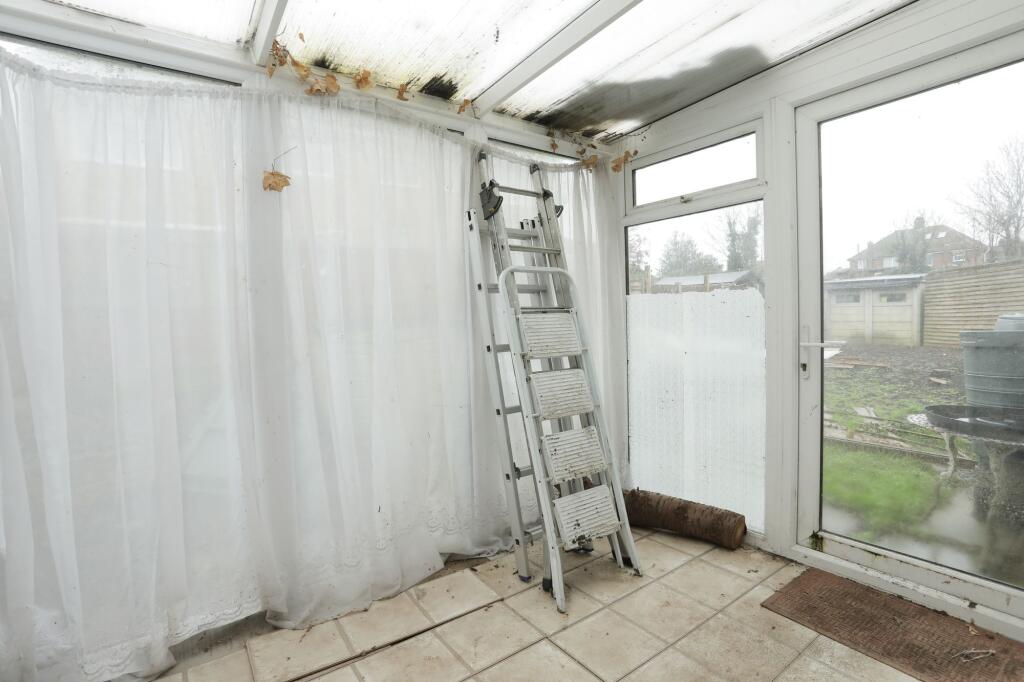5 bed End of Terrace
