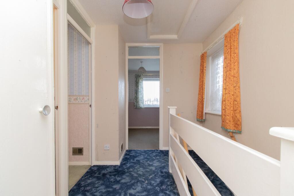 2 bed Semi-Detached