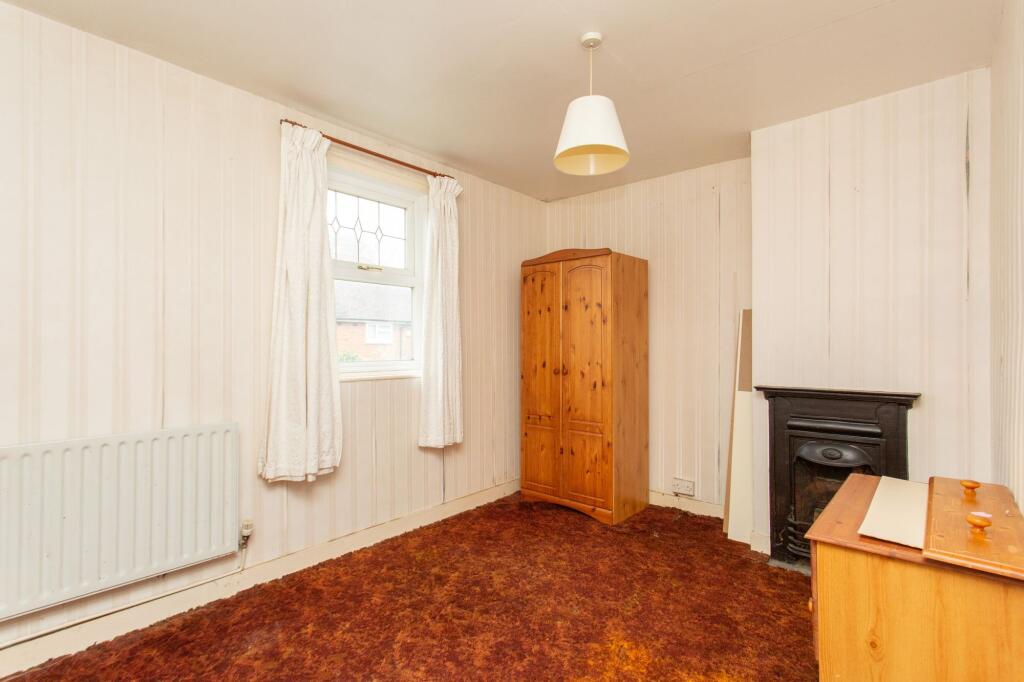 3 bed Terraced