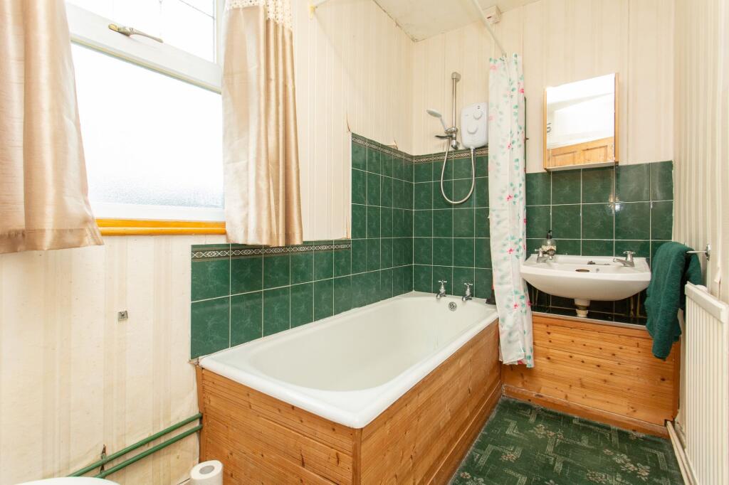3 bed Terraced