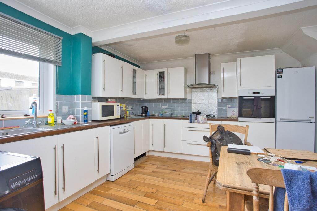 3 bed Terraced