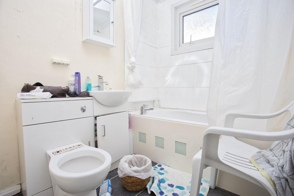 3 bed Terraced