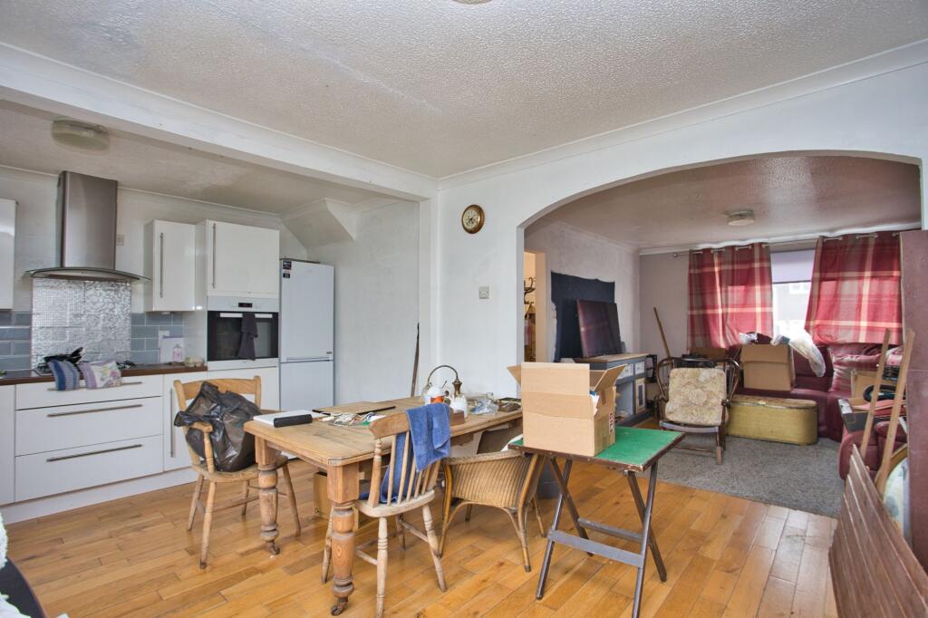 3 bed Terraced