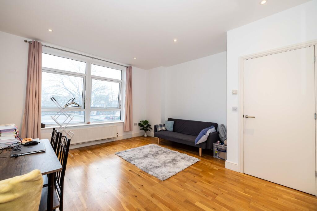 1 bed Apartment