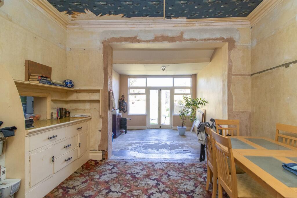 8 bed Semi-Detached