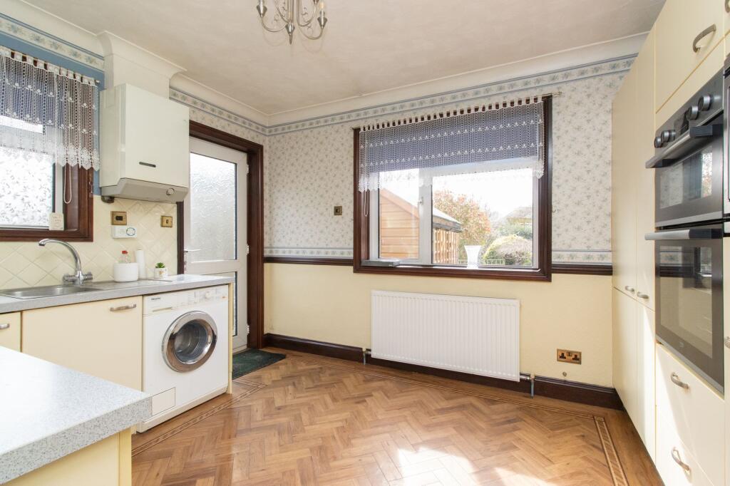 2 bed Detached Bungalow