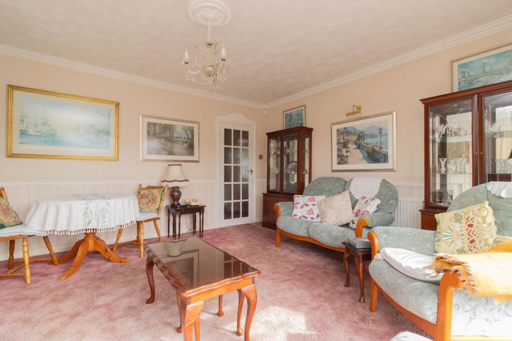2 bed Detached Bungalow