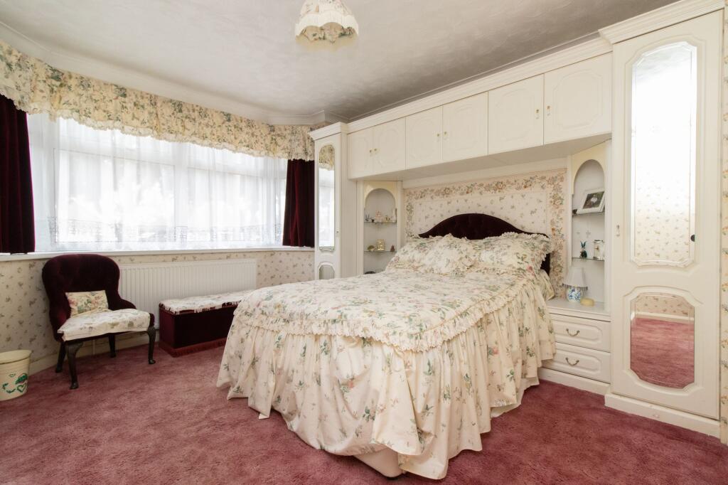 2 bed Detached Bungalow