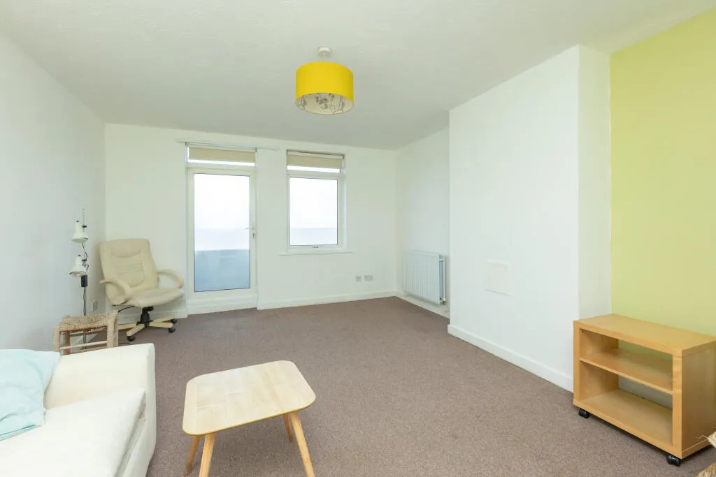 2 bed Apartment