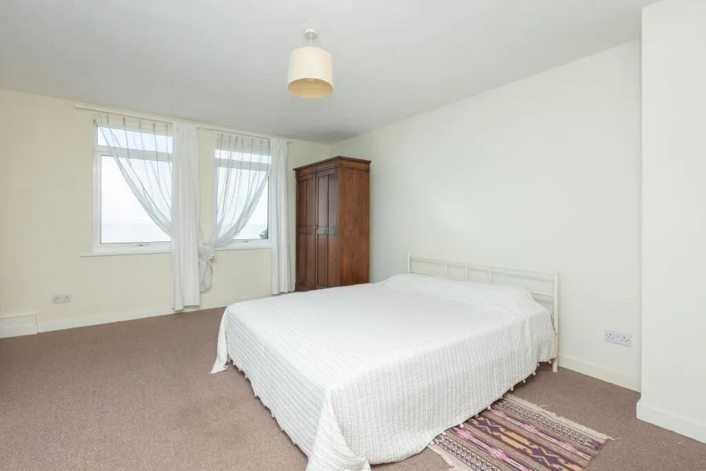 2 bed Apartment