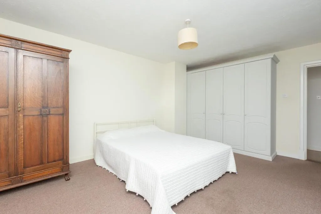2 bed Apartment