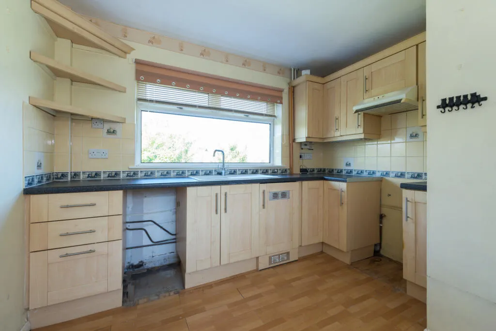 2 bed Semi-Detached Bungalow