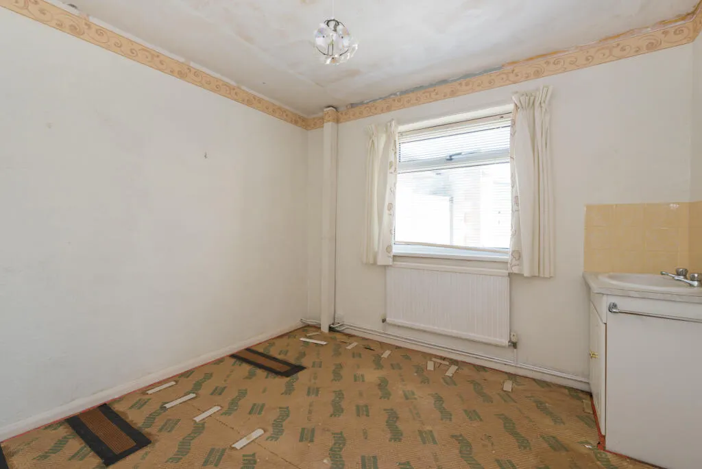 2 bed Semi-Detached Bungalow