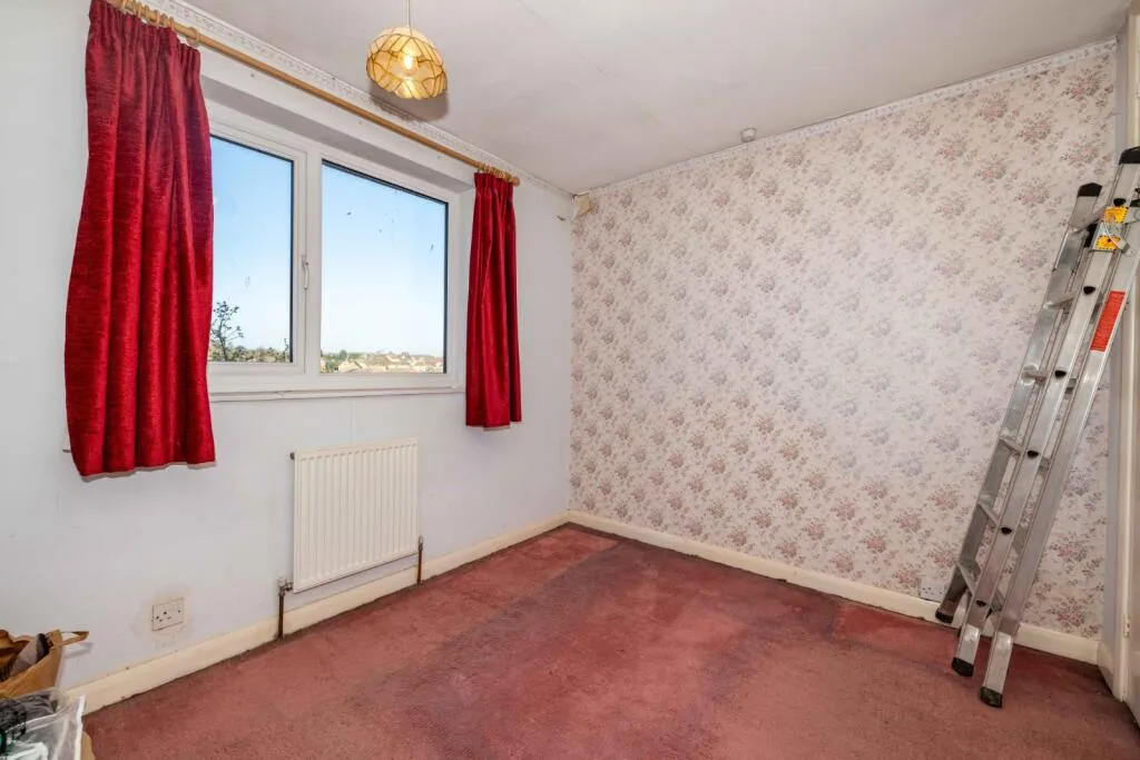 2 bed Semi-Detached