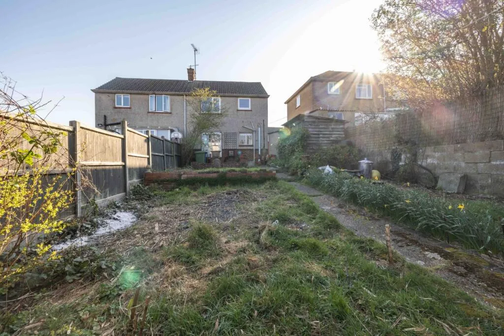 2 bed Semi-Detached