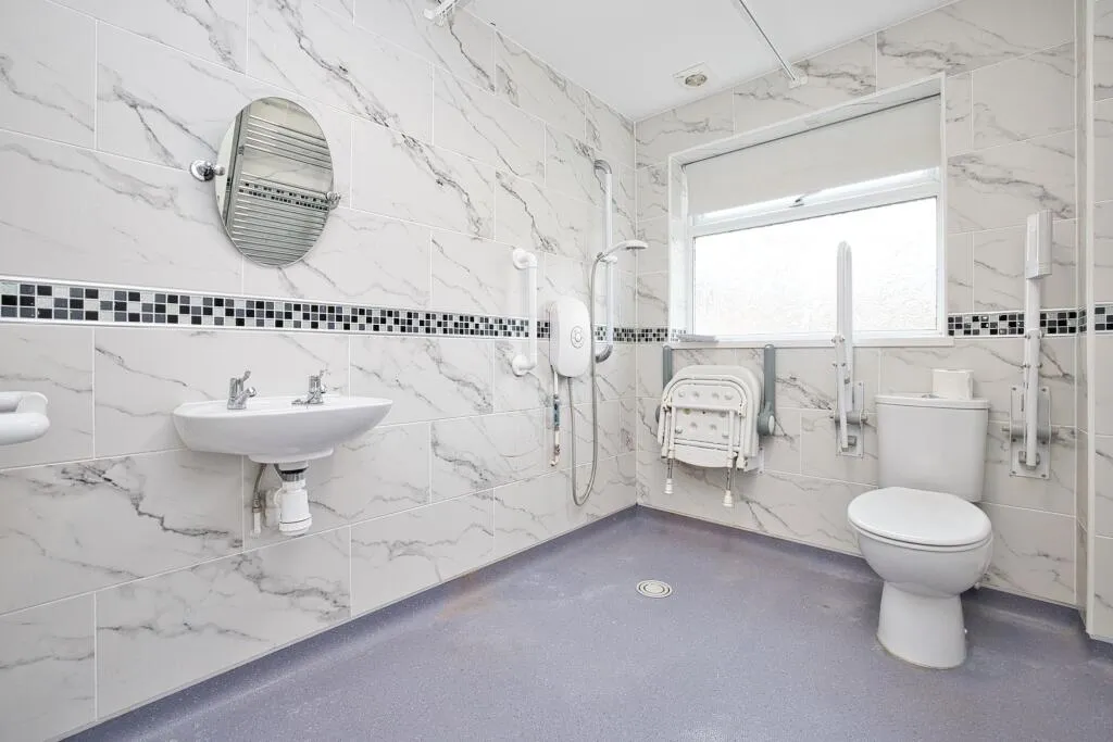 2 bed Semi-Detached