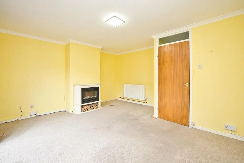 2 bed Semi-Detached
